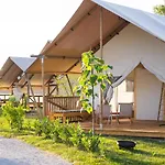 럭셔리텐트 Glamping Kolpa 2*