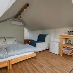 Glamping Kolpa 豪华帐篷