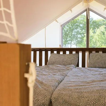 Glamping Kolpa Campo de lujo