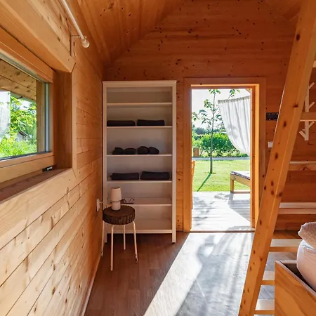 Glamping Kolpa 2*