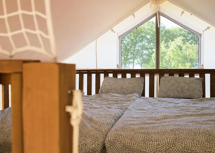 Glamping Kolpa Luxusní stan