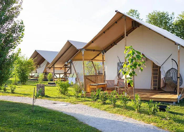 럭셔리텐트 Glamping Kolpa